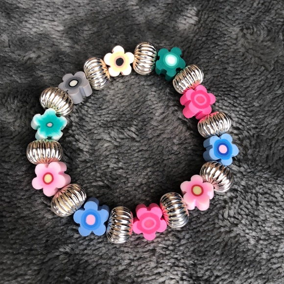 Other - 🌹Toddler flower bomb bracelet 🌹